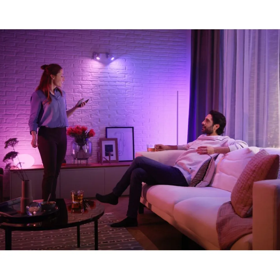 Aloituspakkaus Philips Hue WCA 3 x älylamppu (4,3W GU10) ja Hue-silta