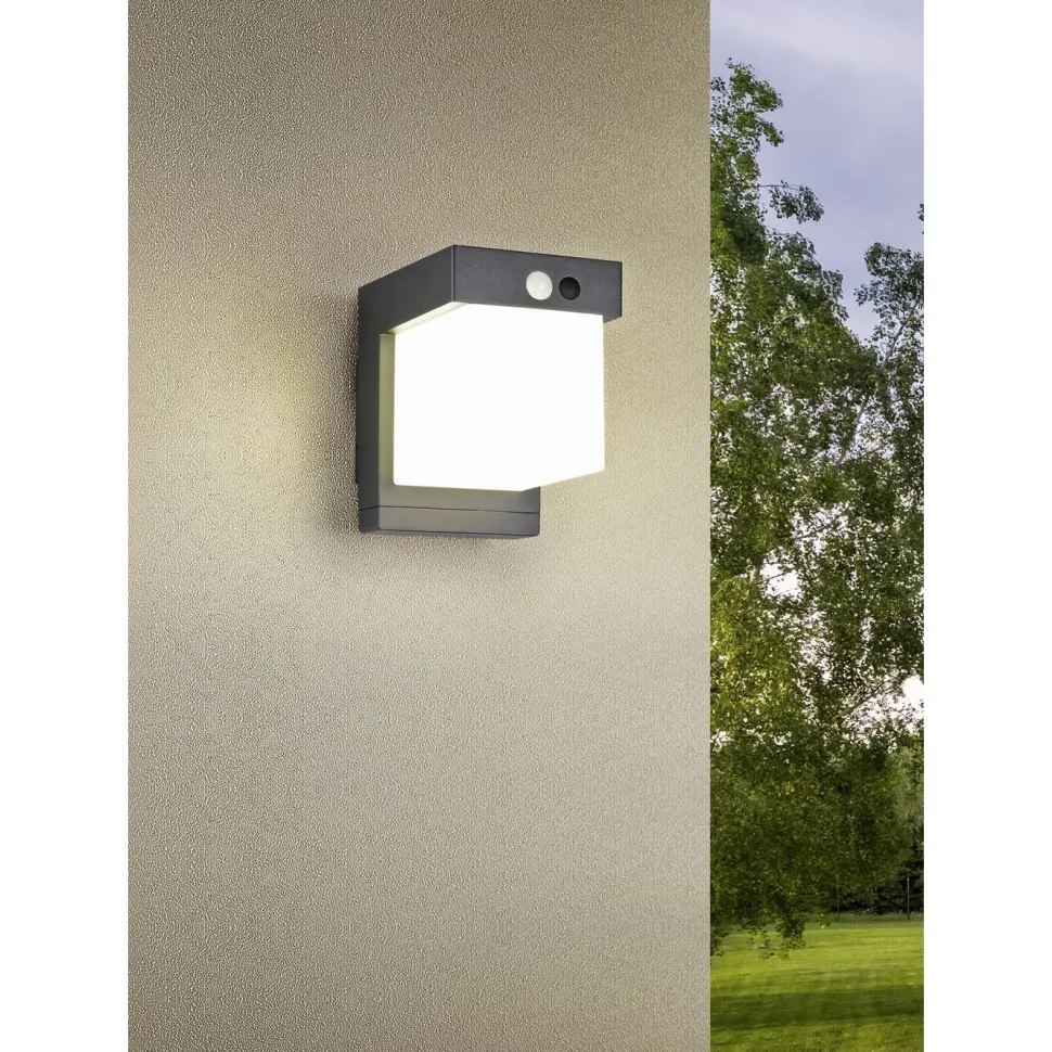 Aurinkokennoseinävalaisin Trio Colombo LED liike- ja hämärätunnistin 4000K mattamusta