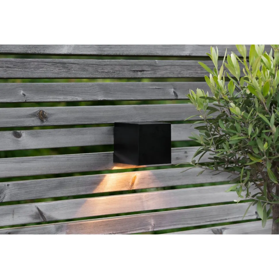 Aurinkokennoseinävalaisin Star Trading Wally Cube, 10cm, musta