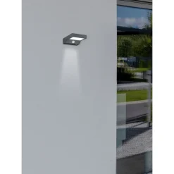 Aurinkokennoseinävalaisin Trio Fomosa antrasiitti
