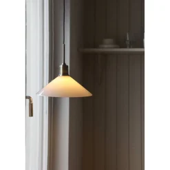 Ikkunavalaisin Markslöjd Vela antiikkimessinki/valkoinen