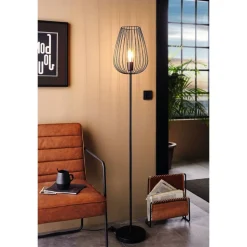 Lattiavalaisin Eglo Newtown 159,5cm musta