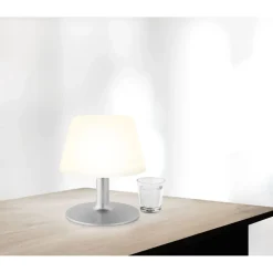 LED-aurinkokennopöytävalaisin Eva Solo SunLight Lounge 24,5 cm
