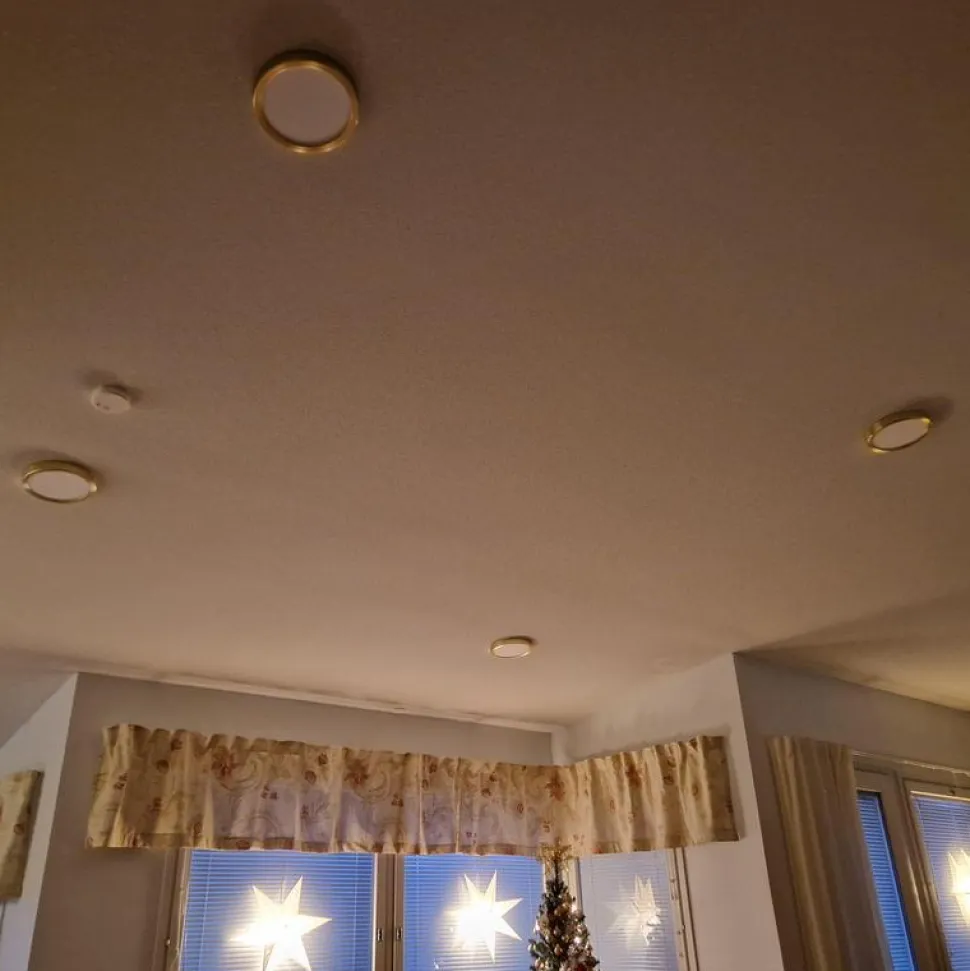 LED-Plafondi Eglo Fueva 5 17W Ø21cm harjattu messinki/valkoinen