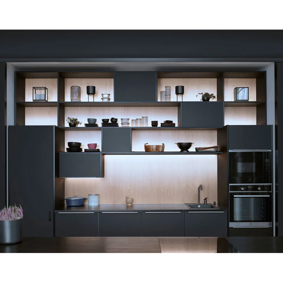 LED-profiilivalaisinsarja Savo iLED-P kaukosäätimellä 2500mm 2700-6500K rst