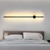 LED-seinävalaisin Linento Lighting Wible 121 cm musta