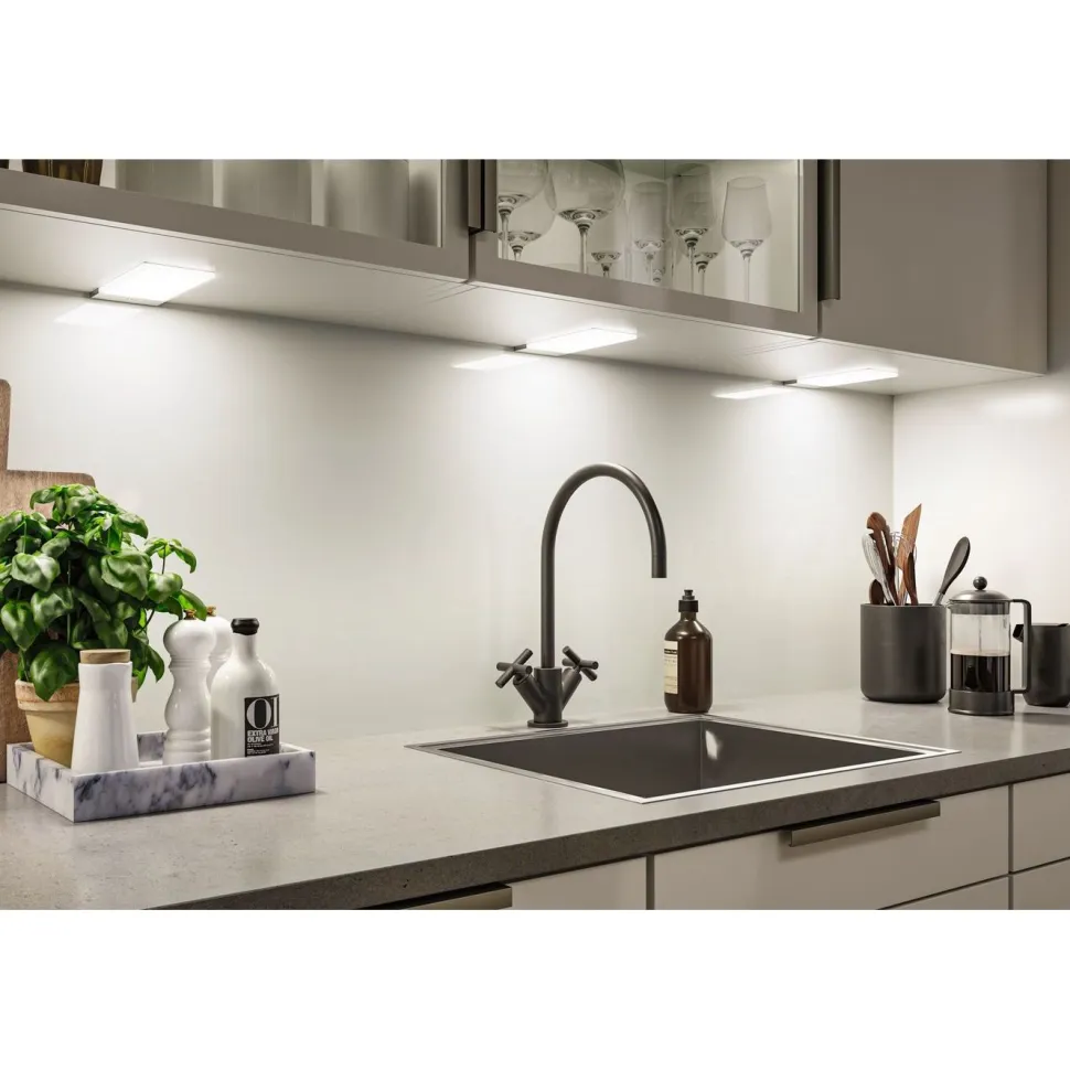 LED-työpistevalaisin Paulmann Bredo 80x190mm liiketunnistin 4000K 2.5W 180lm musta, 3kpl/pkt