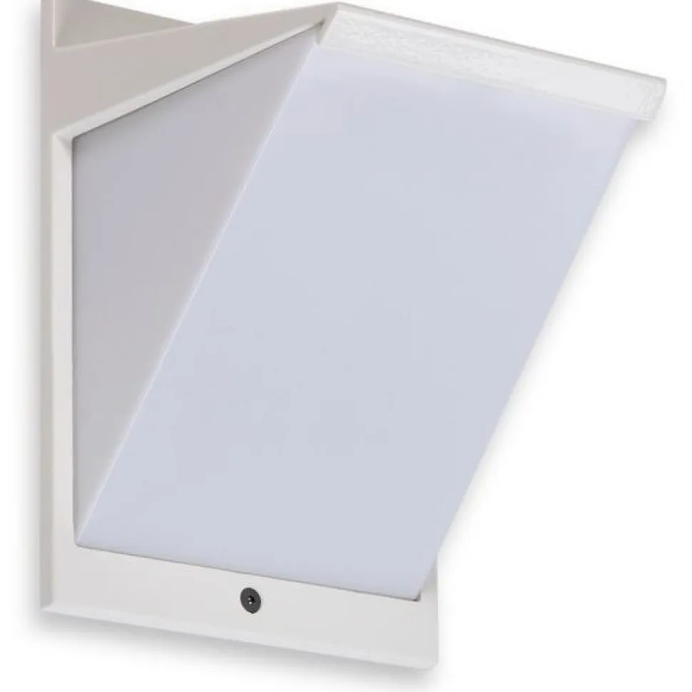 LED-ulkoseinävalaisin Ensto AVR8 eWay IP44 9W/830 valkoinen polykarbonaattikuvulla