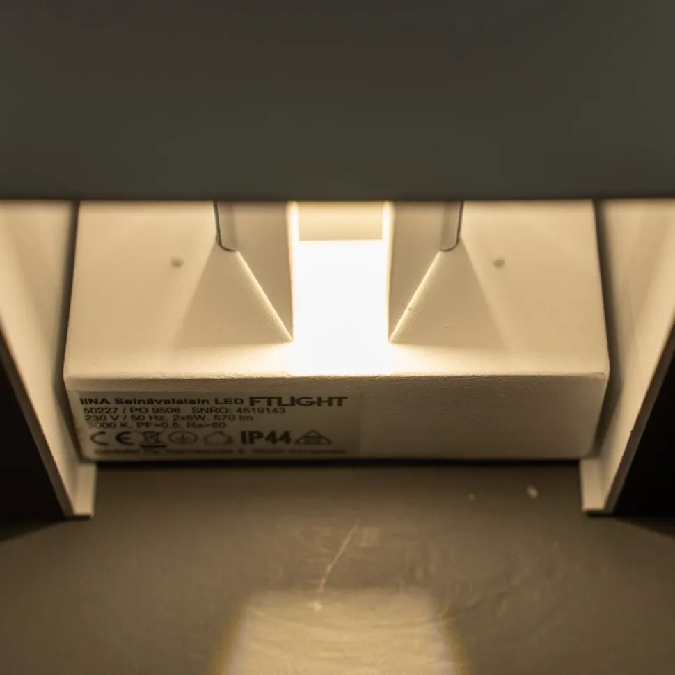 LED-ulkoseinävalaisin FTLIGHT Iina 2x5W 3000K 570lm säädettävä keila valkoinen