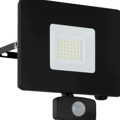 LED-ulkoseinävalaisin/-valonheitin Eglo Faedo 190x175 mm liiketunnistimella musta