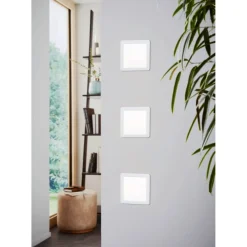 LED-Upotettava plafondi Eglo Fueva 5 3000K valkoinen vaihdettava LED eri kokoja