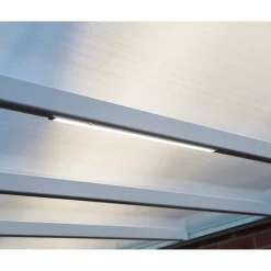 LED-valaistusjärjestelmä Palram-Canopia