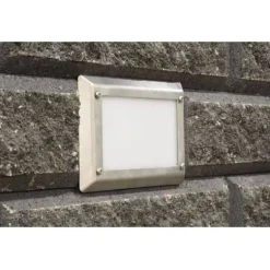 Lohkomuurivalaisin Lakka, pieni, LED