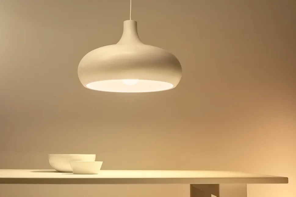 Älylamppu WiZ 150W E27 RGB
