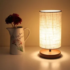 Pöytävalaisin Linento Lighting AYD-2785, kermanvalkoinen