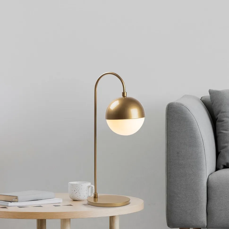 Pöytävalaisin Linento Lighting Horn eri värejä
