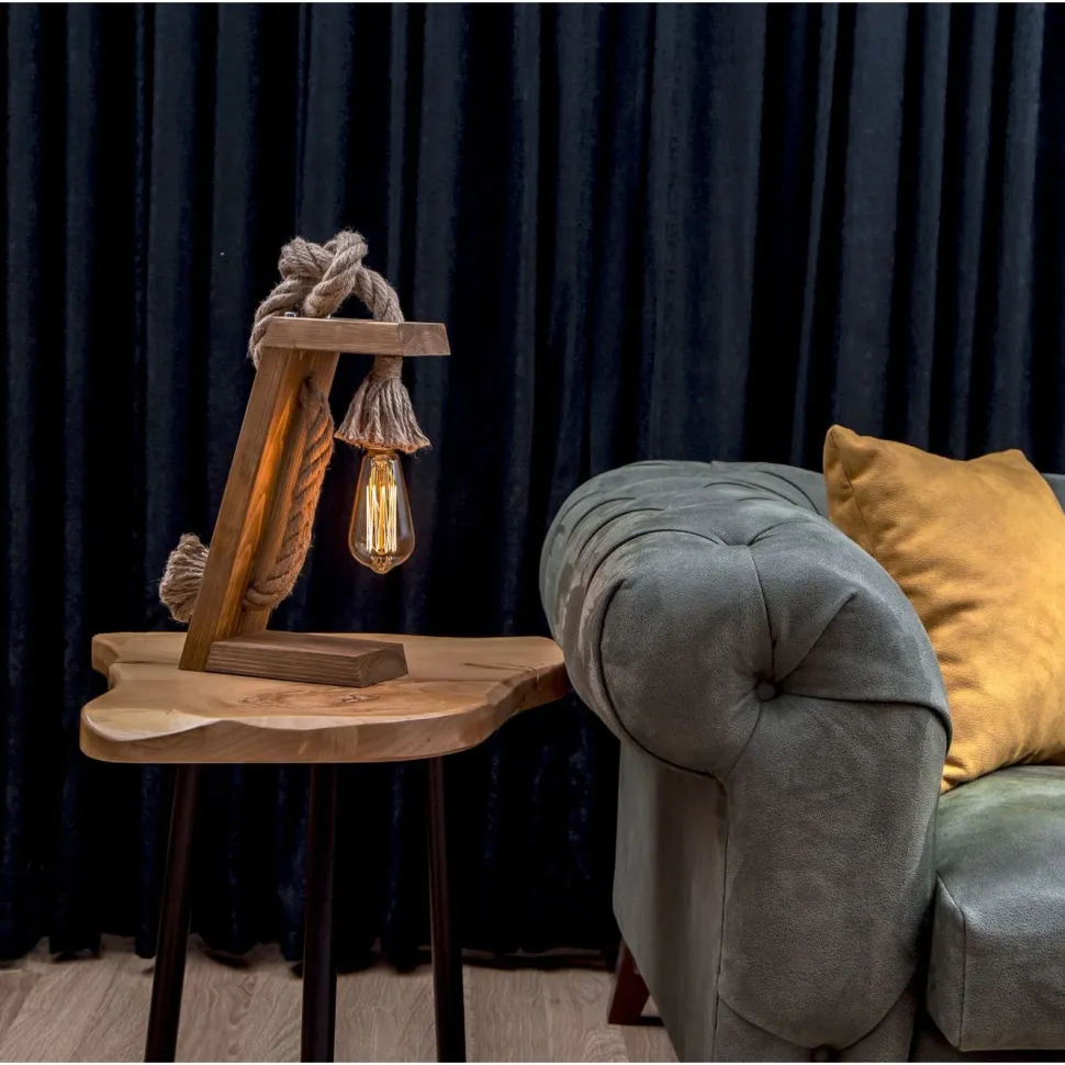 Pöytävalaisin Linento Lighting Kendo puu