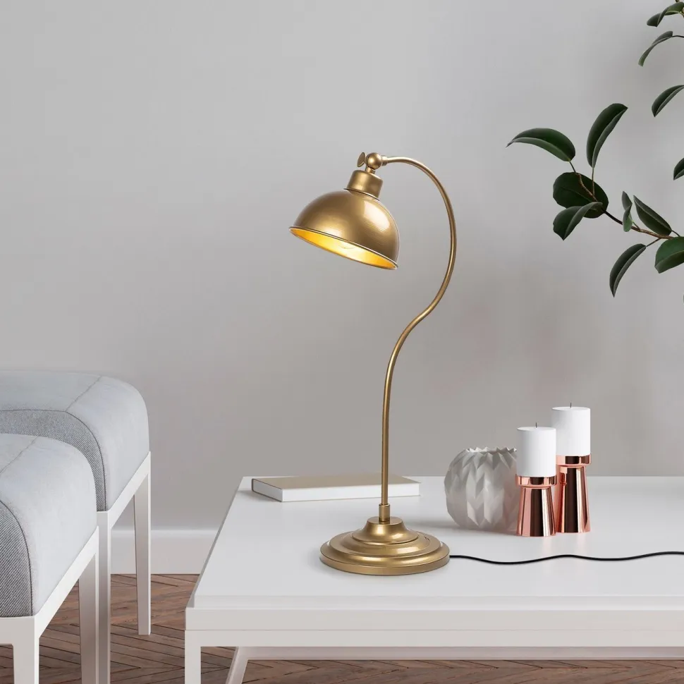 Pöytävalaisin Linento Lighting Konika kulta