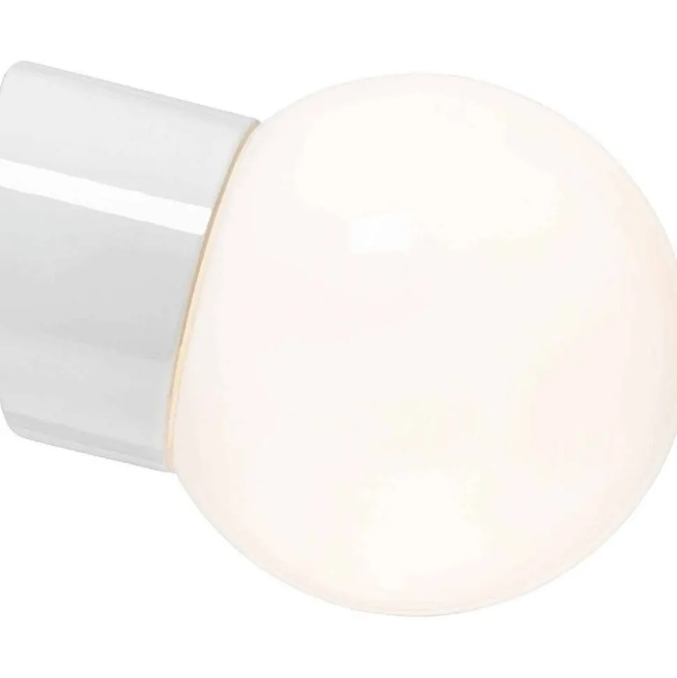 Seinävalaisin Ifö Electric Classic Glob Ø150mm opaalilasi valkoinen vino IP54
