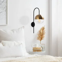 Seinävalaisin Linento Lighting Bastos messinki