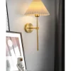 Seinävalaisin Linento Lighting BRZ-340059, E27, max. 40W, IP20, kulta/kerma