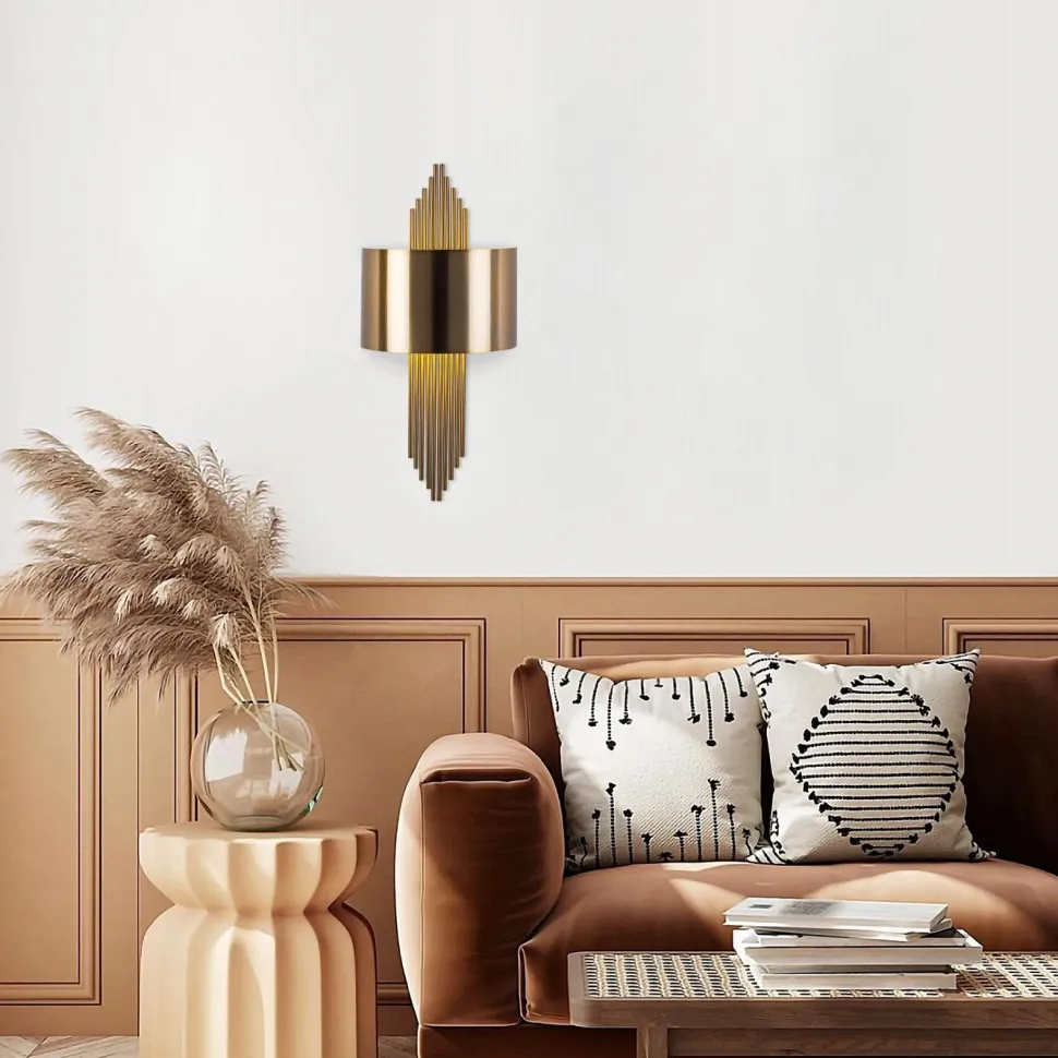 Seinävalaisin Linento Lighting Fresno eri värejä