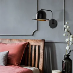 Seinävalaisin Linento Lighting Fötr Sivani, Ø19cm, E27, musta