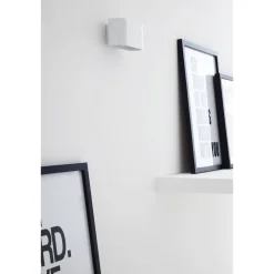 Seinävalaisin Lucide Xera 42W valkoinen
